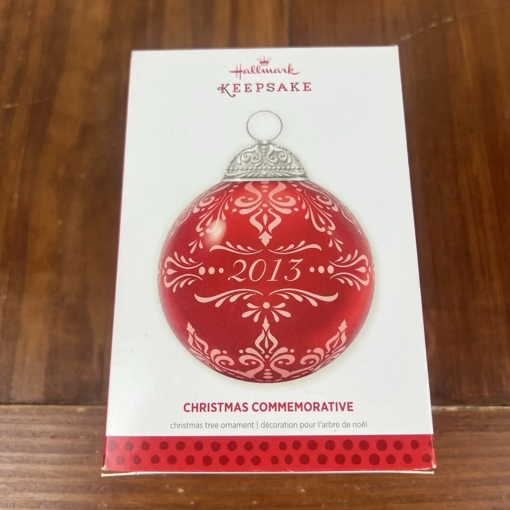 2013 Hallmark Keepsake Christmas Commemorative Glass Ornament 1st in Series